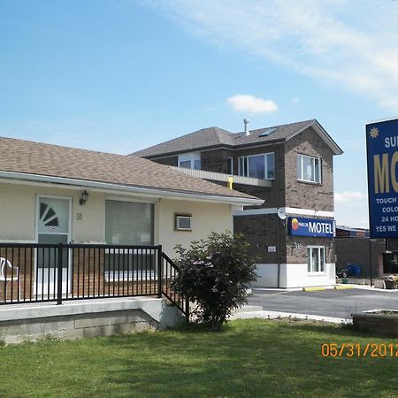 Sunparlor Motel Лемингтон Екстериор снимка