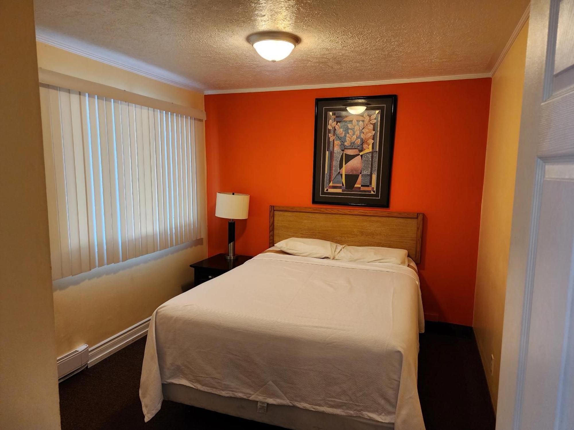 Sunparlor Motel Лемингтон Екстериор снимка